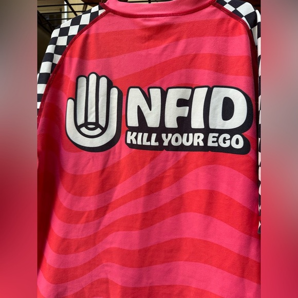 NFID ‘Kill Your Ego’ Red and Black Checkered Men's Rash Guard Size XS - Picture 6 of 6